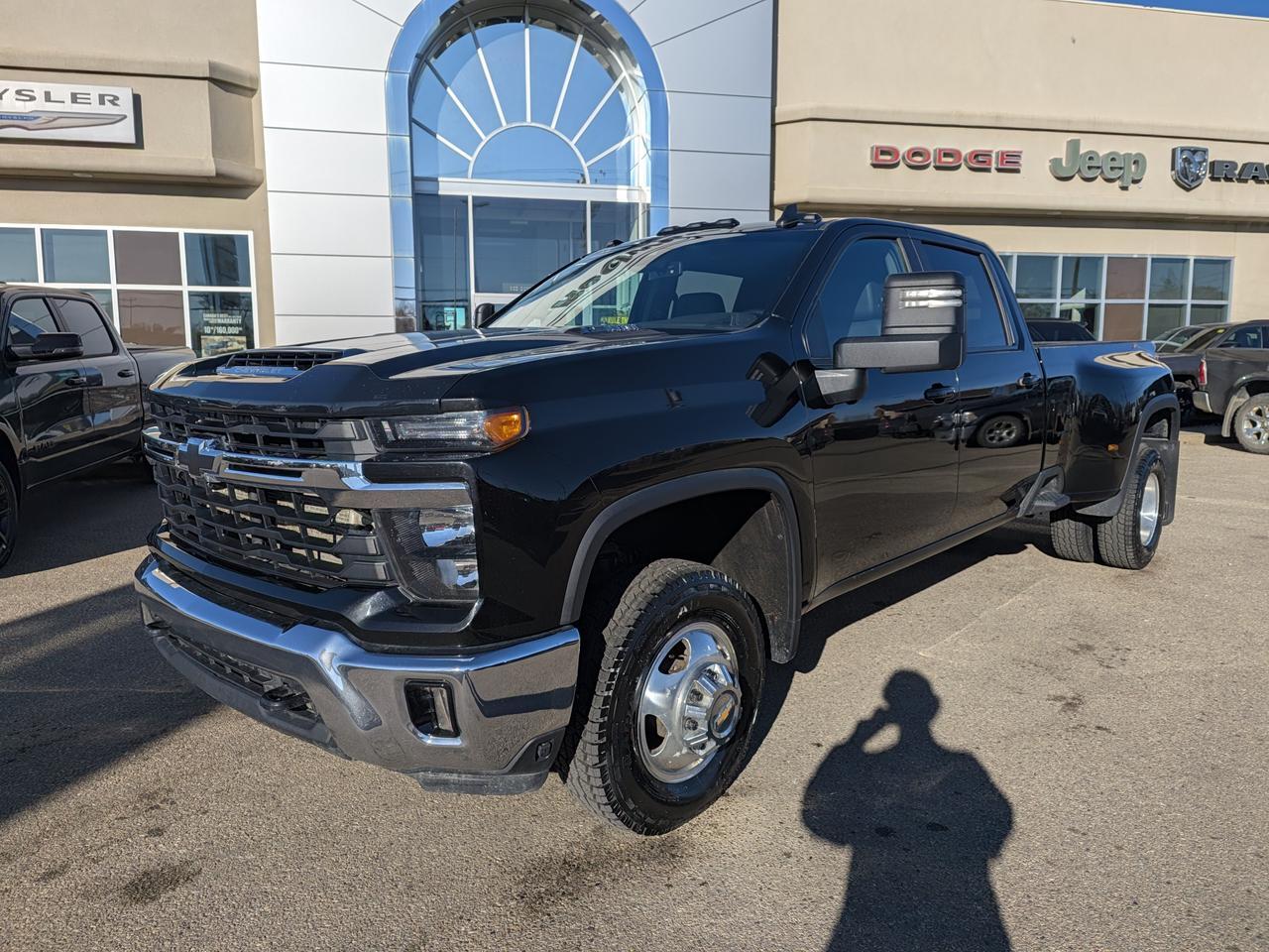 2024 Chevrolet Silverado 3500HD LT 4WD Dually | V8 Duramax Diesel | NAV | Backup Camera | 18IN Wheels Redwater AB