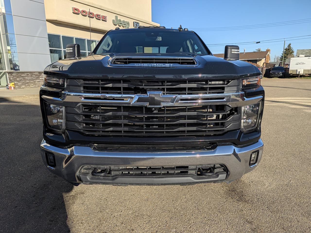 2024 Chevrolet Silverado 3500HD LT 4WD Dually | V8 Duramax Diesel | NAV | Backup Camera | 18IN Wheels Redwater AB