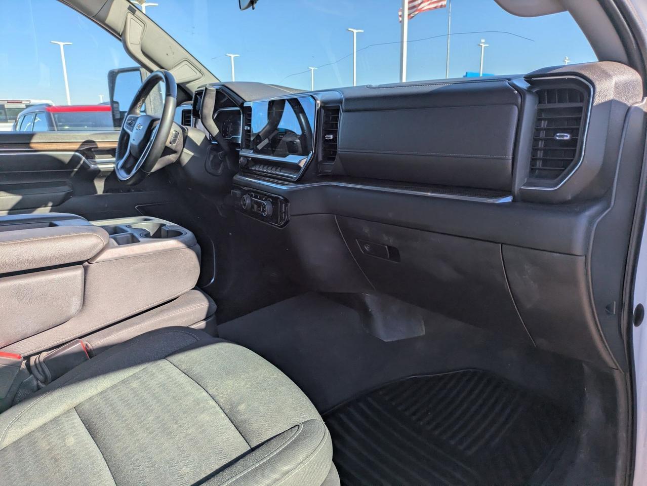 2024 Chevrolet Silverado 3500HD LT Castroville TX