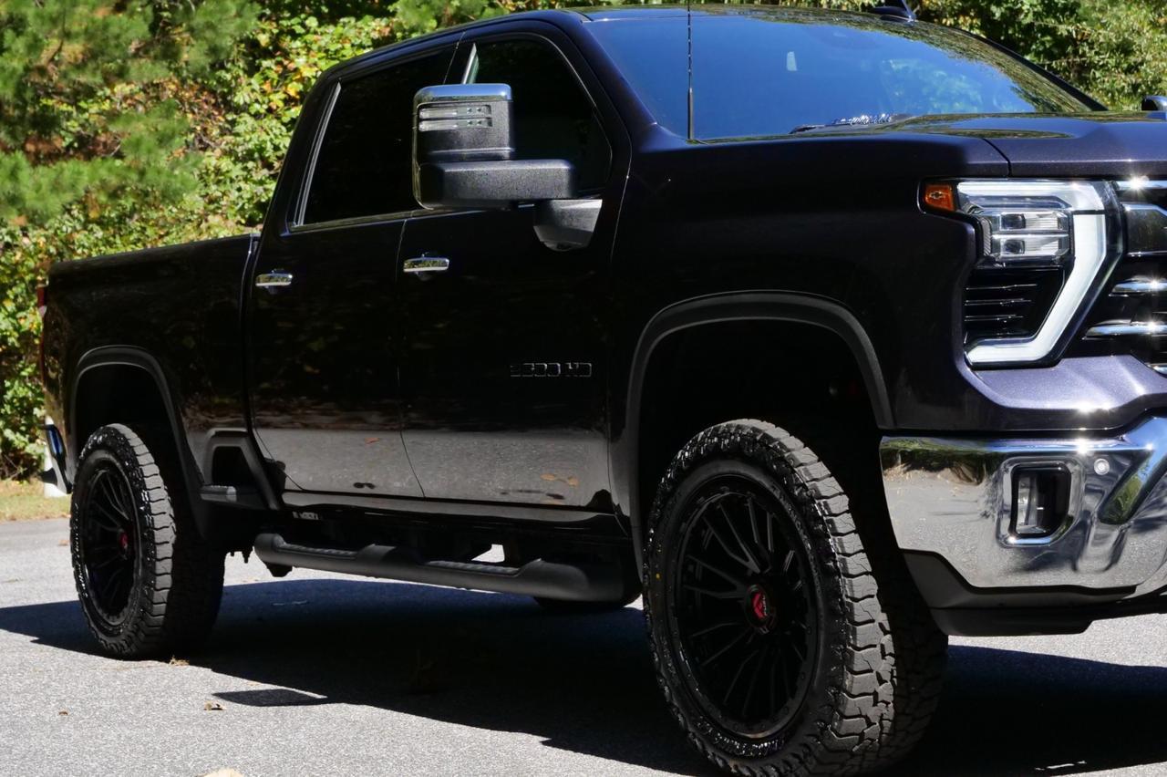 2024 Chevrolet Silverado 3500HD LTZ 4X4 / Duramax Turbo Diesel / Wheels & Tires! Lincolnton NC