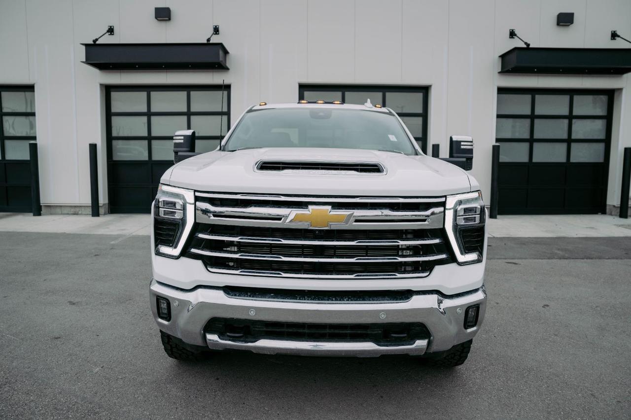 2024 Chevrolet Silverado 3500HD LTZ