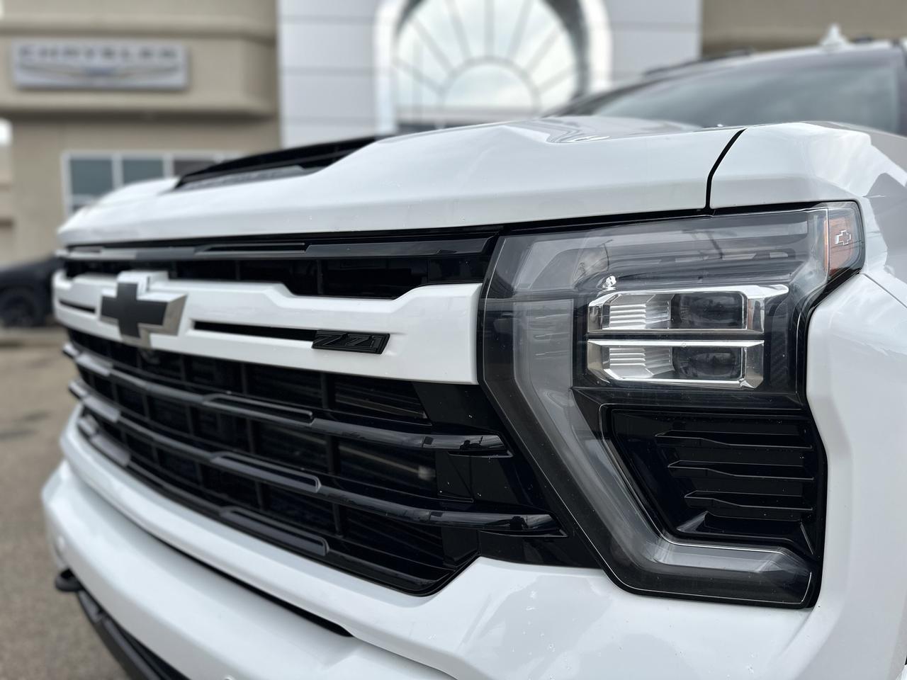 2024 Chevrolet Silverado 3500HD LTZ Plus Pkg | Z71 Sport Pkg | 5th Wheel Prep | Sun Roof | Multi Tailgate | One Owner Redwater AB