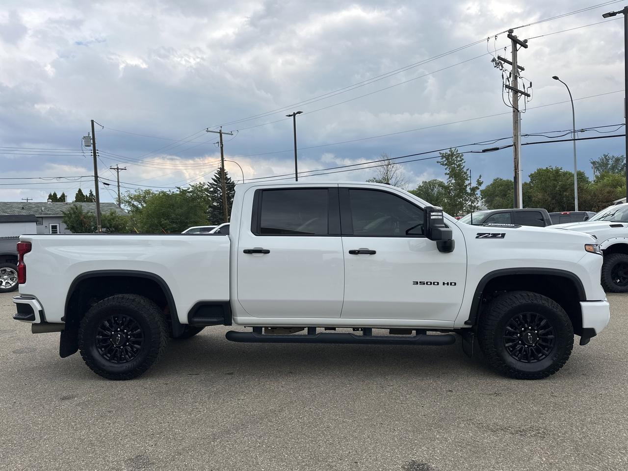 2024 Chevrolet Silverado 3500HD LTZ Plus Pkg | Z71 Sport Pkg | 5th Wheel Prep | Sun Roof | Multi Tailgate | One Owner Redwater AB