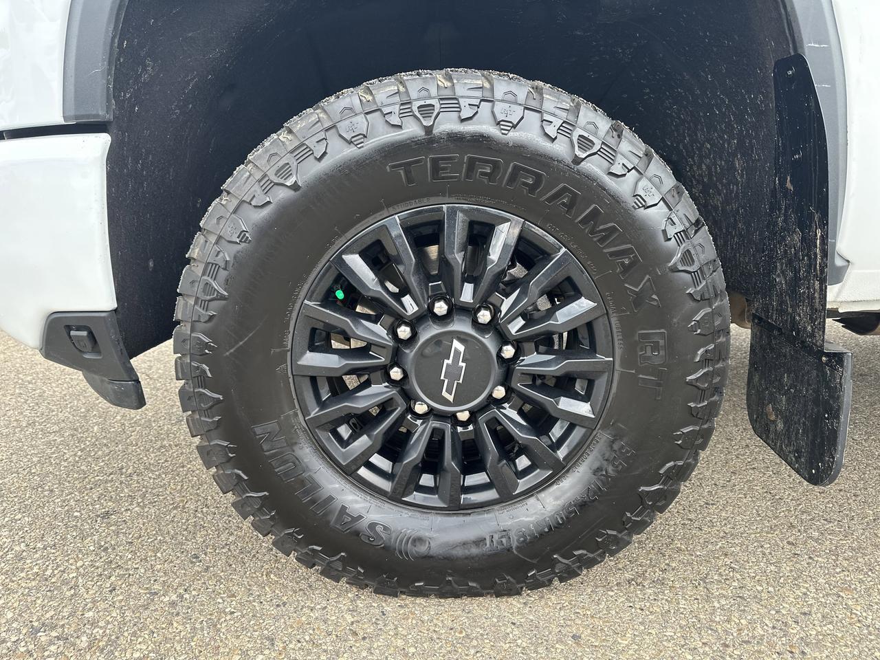 2024 Chevrolet Silverado 3500HD LTZ Plus Pkg | Z71 Sport Pkg | 5th Wheel Prep | Sun Roof | Multi Tailgate | One Owner Redwater AB