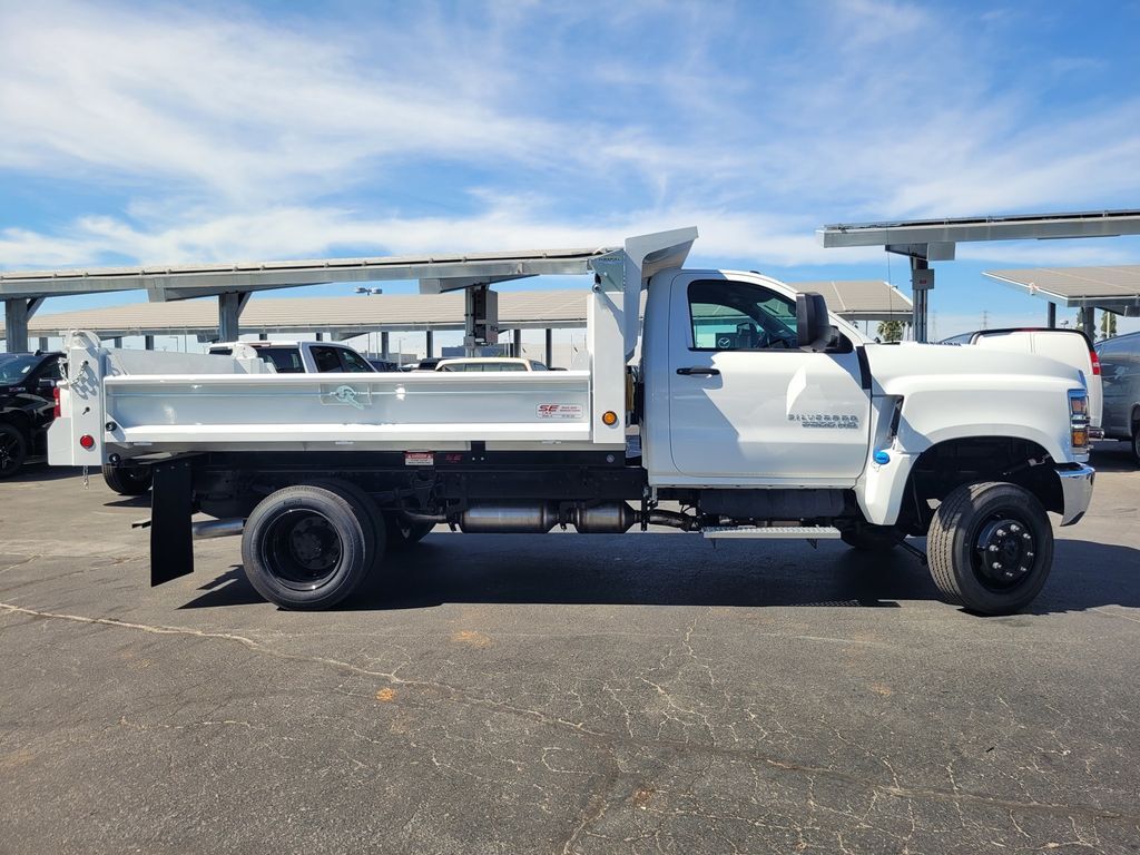 2024 Chevrolet Silverado 5500, Reg Cab, 4WD, 84" CA, Scelzi 3 - 4 Yard, 11' 6" Dump Body