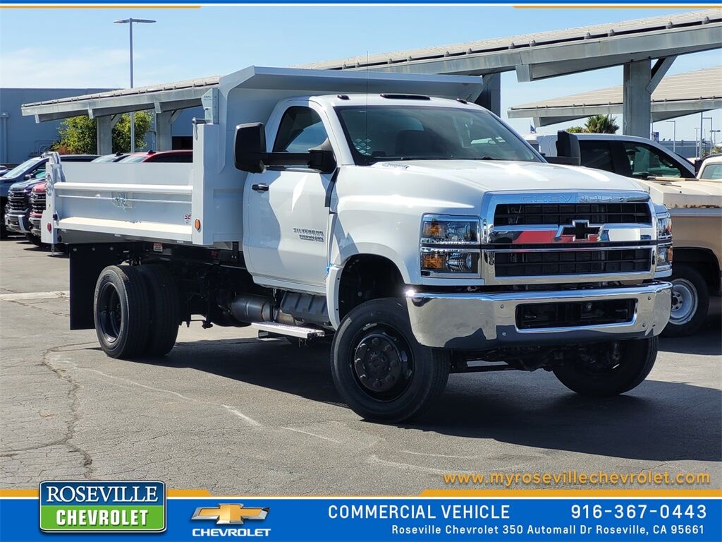 2024 Chevrolet Silverado 5500, Reg Cab, 4WD, 84" CA, Scelzi 3 - 4 Yard, 11&apos; 6&quot; Dump Body
