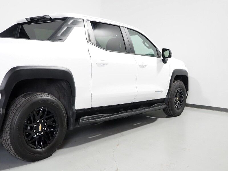 2024 Chevrolet Silverado EV 3WT e4WD *NAVIGATION, ADAPTIVE CRUISE, SAFETY ALERTS, 360 VIEW CAMERAS, COLOR TOUCHSCREEN, REMOTE START, KEYLESS ENTRY, LED HEADLIGHTS, ALLOY WHEELS, ANDROID & APPLE Round Rock TX
