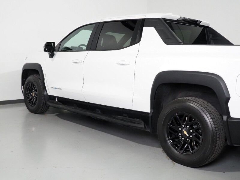 2024 Chevrolet Silverado EV 3WT e4WD *NAVIGATION, ADAPTIVE CRUISE, SAFETY ALERTS, 360 VIEW CAMERAS, COLOR TOUCHSCREEN, REMOTE START, KEYLESS ENTRY, LED HEADLIGHTS, ALLOY WHEELS, ANDROID & APPLE Round Rock TX