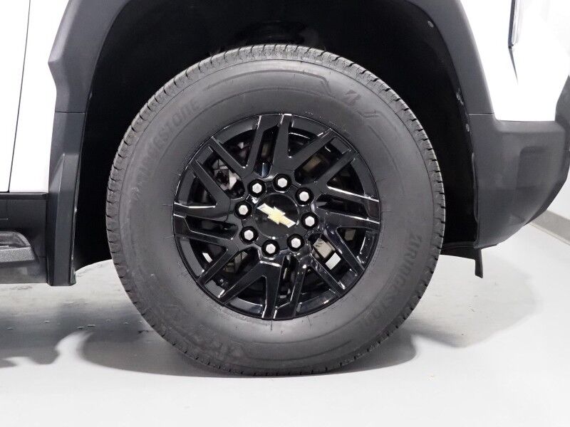 2024 Chevrolet Silverado EV 3WT e4WD *NAVIGATION, ADAPTIVE CRUISE, SAFETY ALERTS, 360 VIEW CAMERAS, COLOR TOUCHSCREEN, REMOTE START, KEYLESS ENTRY, LED HEADLIGHTS, ALLOY WHEELS, ANDROID & APPLE Round Rock TX