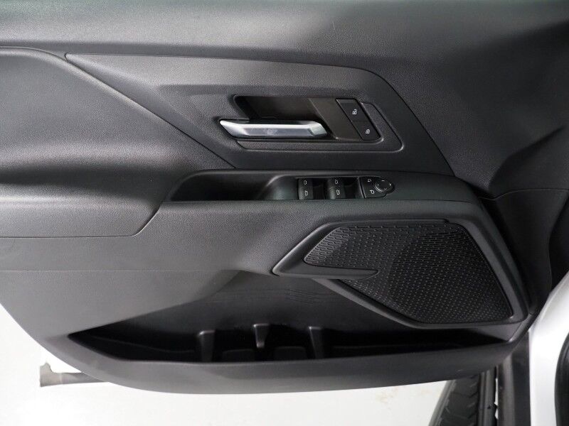 2024 Chevrolet Silverado EV 3WT e4WD *NAVIGATION, ADAPTIVE CRUISE, SAFETY ALERTS, 360 VIEW CAMERAS, COLOR TOUCHSCREEN, REMOTE START, KEYLESS ENTRY, LED HEADLIGHTS, ALLOY WHEELS, ANDROID & APPLE Round Rock TX