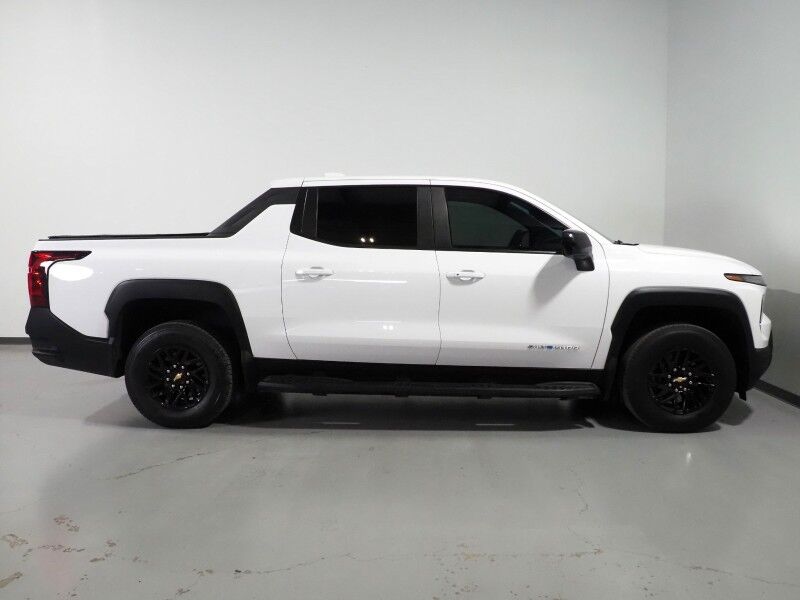 2024 Chevrolet Silverado EV 3WT e4WD *NAVIGATION, ADAPTIVE CRUISE, SAFETY ALERTS, 360 VIEW CAMERAS, COLOR TOUCHSCREEN, REMOTE START, KEYLESS ENTRY, LED HEADLIGHTS, ALLOY WHEELS, ANDROID & APPLE Round Rock TX