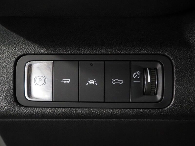 2024 Chevrolet Silverado EV 3WT e4WD *NAVIGATION, ADAPTIVE CRUISE, SAFETY ALERTS, 360 VIEW CAMERAS, COLOR TOUCHSCREEN, REMOTE START, KEYLESS ENTRY, LED HEADLIGHTS, ALLOY WHEELS, ANDROID & APPLE Round Rock TX