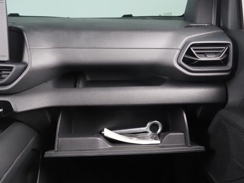 2024 Chevrolet Silverado EV 3WT e4WD *NAVIGATION, ADAPTIVE CRUISE, SAFETY ALERTS, 360 VIEW CAMERAS, COLOR TOUCHSCREEN, REMOTE START, KEYLESS ENTRY, LED HEADLIGHTS, ALLOY WHEELS, ANDROID & APPLE Round Rock TX