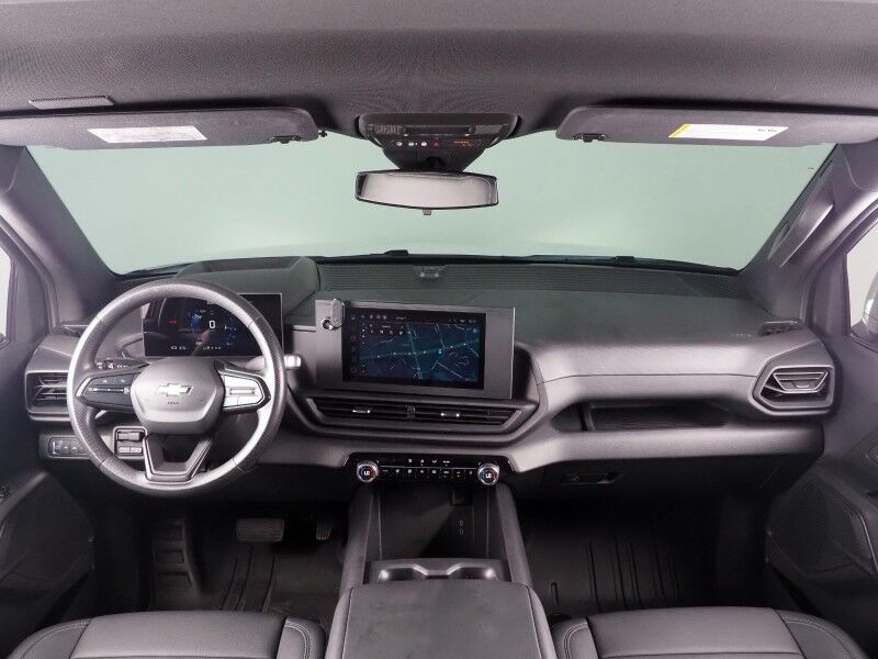 2024 Chevrolet Silverado EV 3WT e4WD *NAVIGATION, ADAPTIVE CRUISE, SAFETY ALERTS, 360 VIEW CAMERAS, COLOR TOUCHSCREEN, REMOTE START, KEYLESS ENTRY, LED HEADLIGHTS, ALLOY WHEELS, ANDROID & APPLE