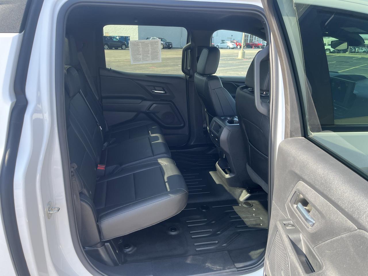 2024 Chevrolet Silverado EV 4WT Work Truck e4WD w/AdptvCrz RemoteStart HD-SurroundVision Saukville WI