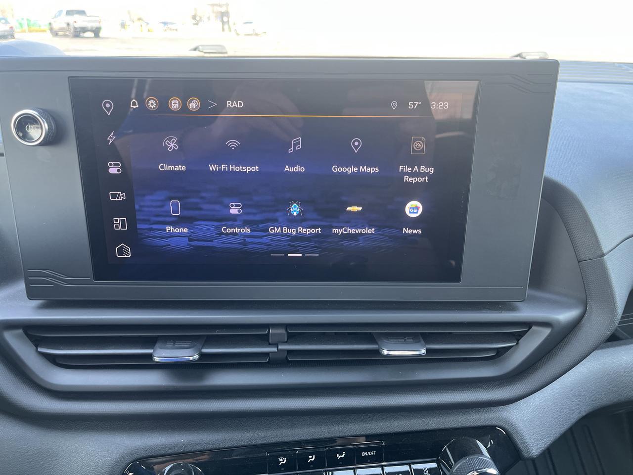 2024 Chevrolet Silverado EV 4WT Work Truck e4WD w/AdptvCrz RemoteStart HD-SurroundVision Saukville WI