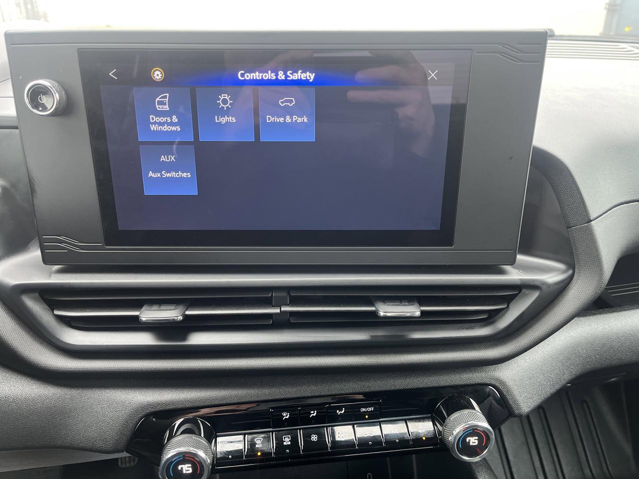 2024 Chevrolet Silverado EV 4WT Work Truck e4WD w/AdptvCrz Spray-OnBedliner RemoteStart HD-SurroundVision Saukville WI