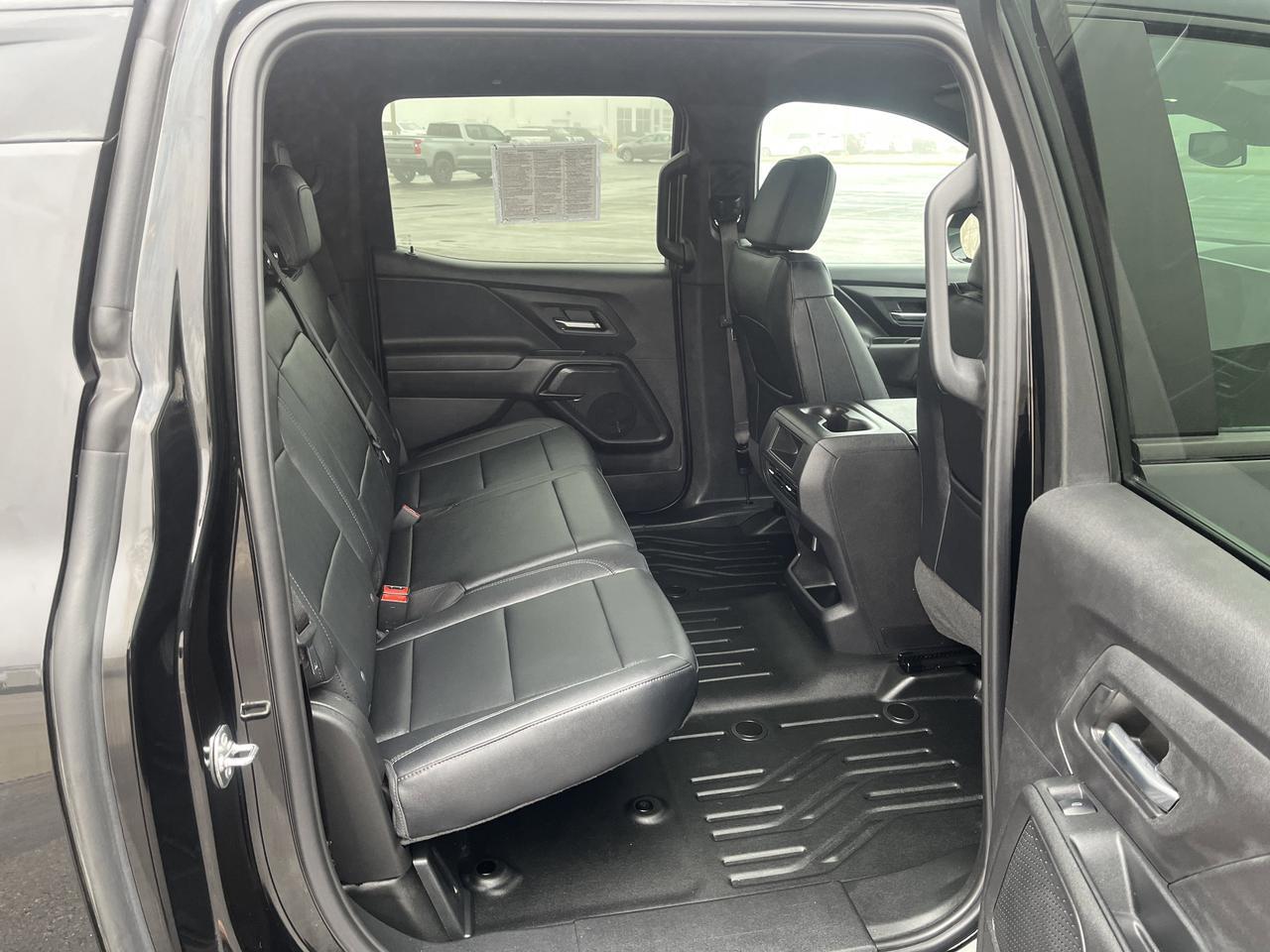 2024 Chevrolet Silverado EV 4WT Work Truck e4WD w/AdptvCrz Spray-OnBedliner RemoteStart HD-SurroundVision Saukville WI