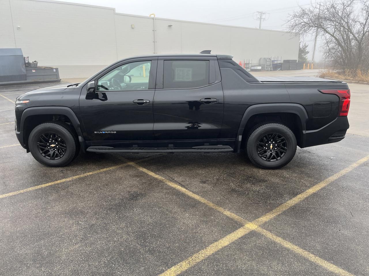 2024 Chevrolet Silverado EV 4WT Work Truck e4WD w/AdptvCrz Spray-OnBedliner RemoteStart HD-SurroundVision