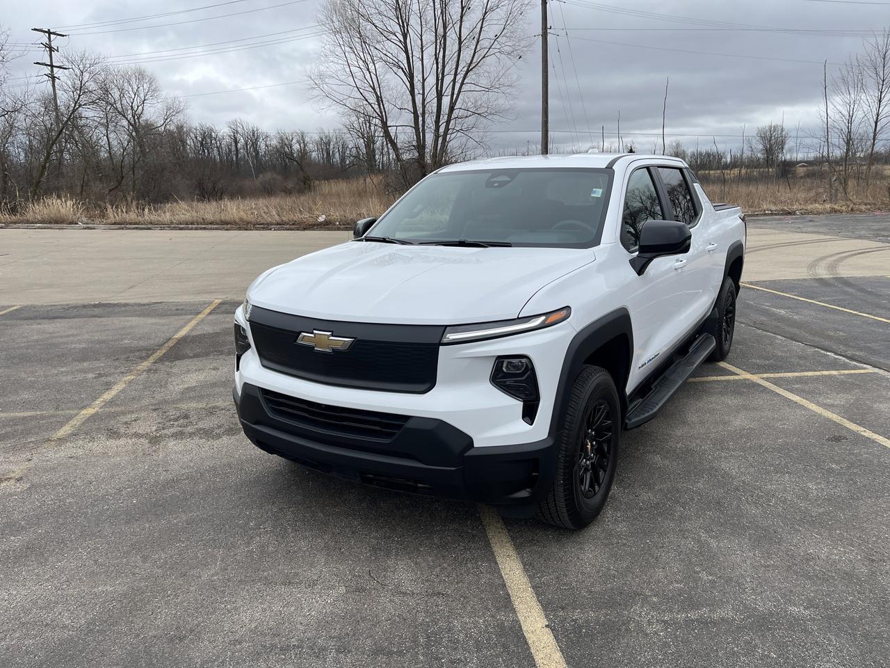 2024 Chevrolet Silverado EV 4WT Work Truck e4WD w/AdptvCrz Spray-OnBedliner RemoteStart HD-SurroundVision