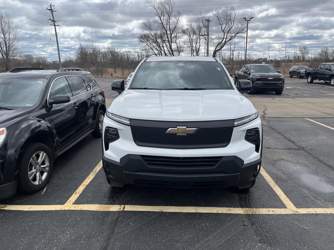 2024 Chevrolet Silverado EV 4WT Work Truck e4WD w/Spray-OnBedliner AssistSteps SurroundVisionRecorder