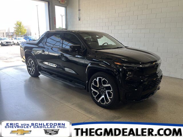 2024 Chevrolet Silverado EV RST Crew Cab e4WD w/SuperCruise AdaptiveCruise 24s HtdCldMemLthr HD-SurroundVision Milwaukee WI
