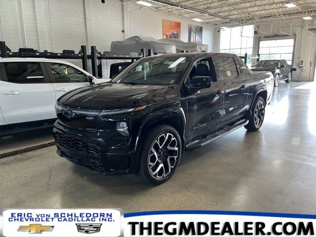 2024 Chevrolet Silverado EV RST Crew Cab e4WD w/SuperCruise AdaptiveCruise FloorLiners 24s HtdCldMemLthr HD-SurroundVision Milwaukee WI