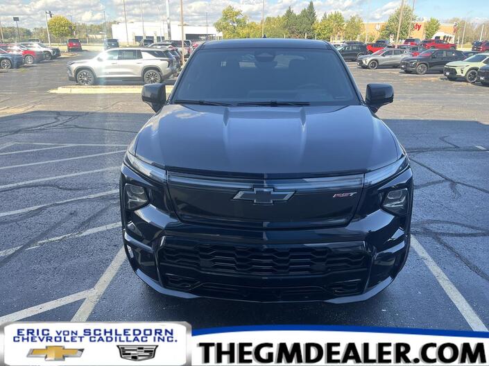 2024 Chevrolet Silverado EV RST Max Range e4WD w/DualLevelChargeCord SuperCruise AdptvCrz 24s HD-SurroundVision Milwaukee WI