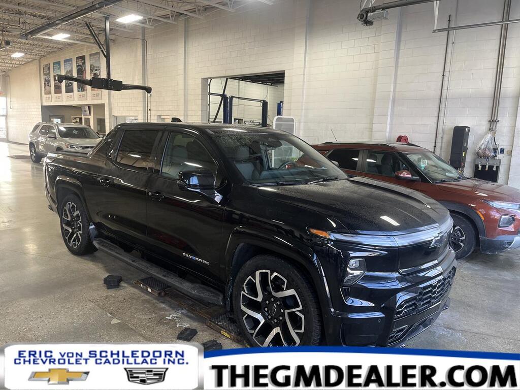 2024 Chevrolet Silverado EV RST e4WD w/SuperCruise AdptvCrz 24s HD-SurroundVision Milwaukee WI