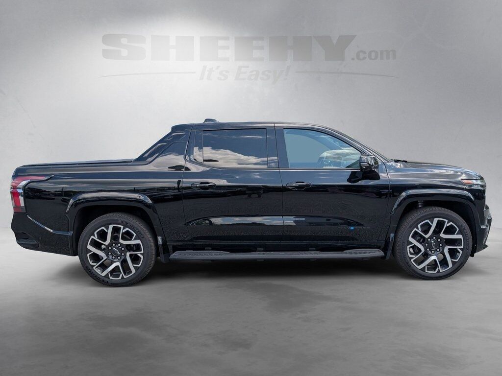 2024 Chevrolet Silverado EV RST