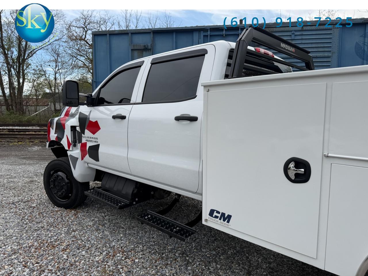 2024 Chevrolet Silverado MD Crew Cab 4WD Work Truck CM Service Body West Chester PA