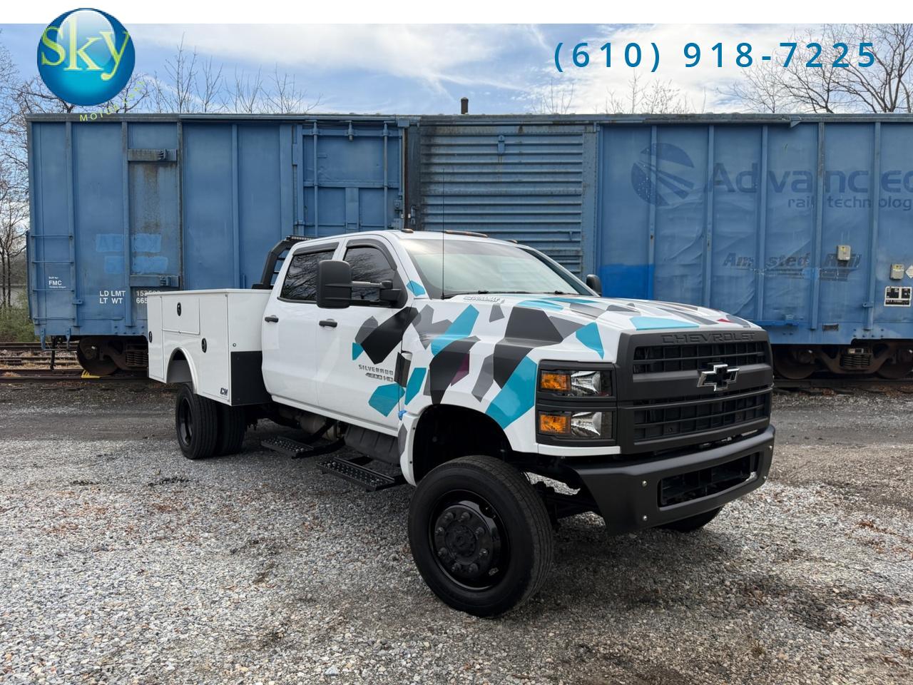 2024 Chevrolet Silverado MD Crew Cab 4WD Work Truck CM Service Body West Chester PA