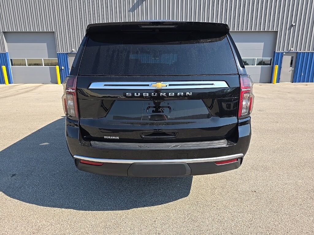 2024 Chevrolet Suburban Fond du Lac WI