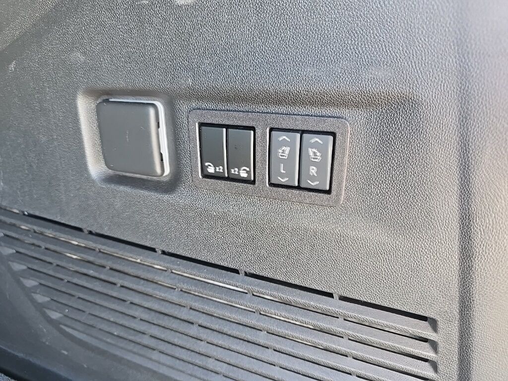 2024 Chevrolet Suburban Fond du Lac WI