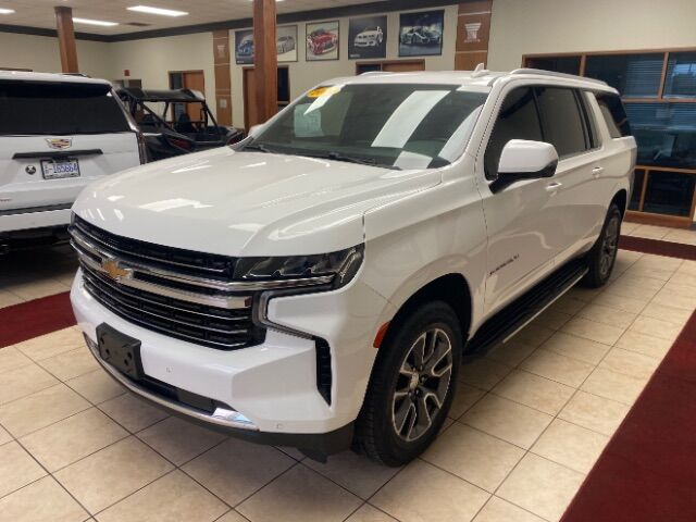 2024 Chevrolet Suburban 4WD LT