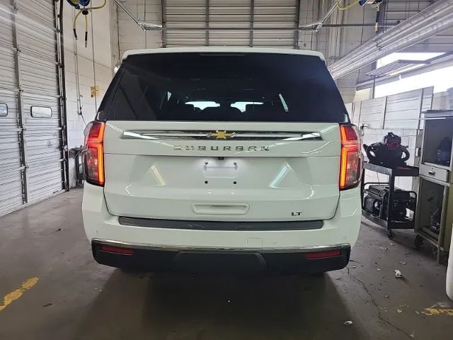 2024 Chevrolet Suburban 4WD LT