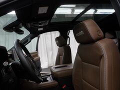 2024 Chevrolet Suburban High Country 4WD 7 Passenger Fond du Lac WI