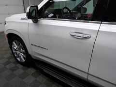 2024 Chevrolet Suburban High Country 4WD 7 Passenger Fond du Lac WI