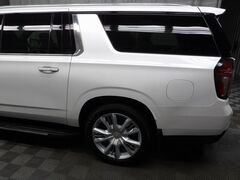 2024 Chevrolet Suburban High Country 4WD 7 Passenger Fond du Lac WI