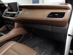 2024 Chevrolet Suburban High Country 4WD 7 Passenger Fond du Lac WI