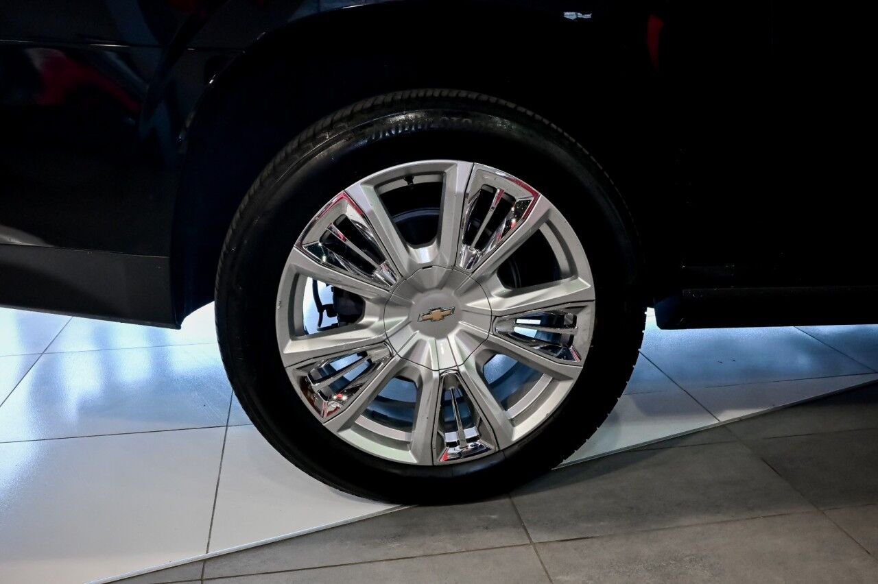 2024 Chevrolet Suburban High Country, Assist Step, Pano Roof Springfield NJ