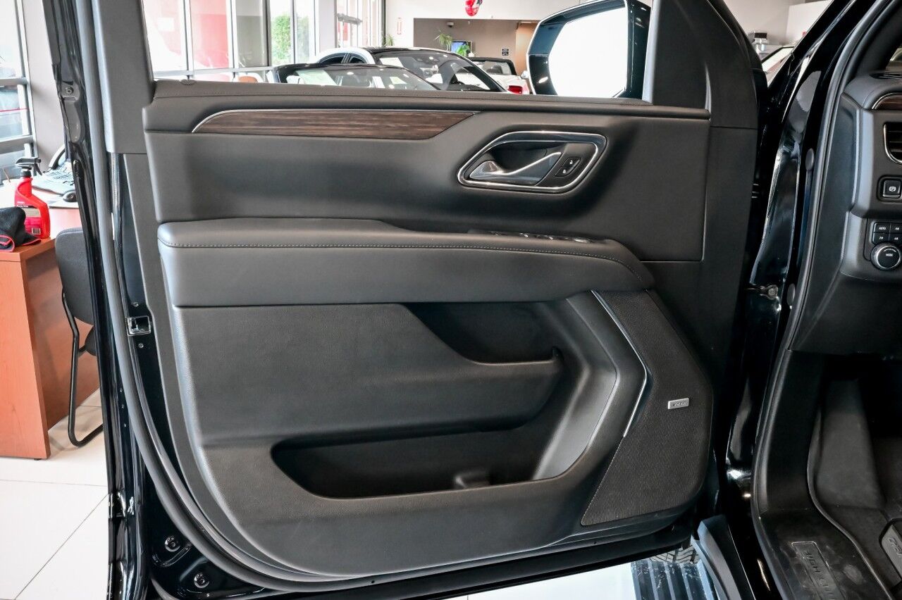 2024 Chevrolet Suburban High Country, Assist Step, Pano Roof Springfield NJ