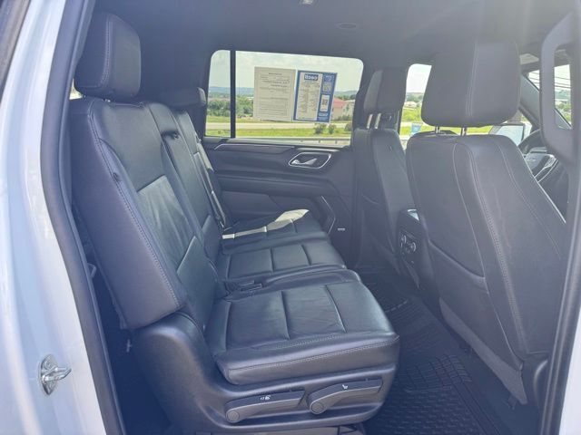 2024 Chevrolet Suburban LT Kerrville TX