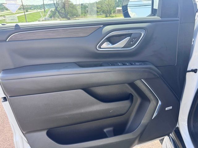 2024 Chevrolet Suburban LT Kerrville TX