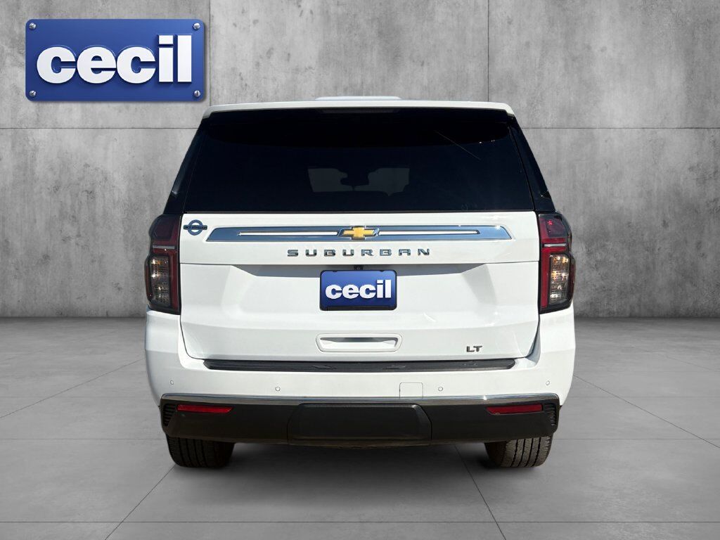 2024 Chevrolet Suburban LT Hondo TX