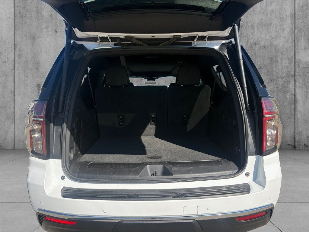 2024 Chevrolet Suburban LT Hondo TX