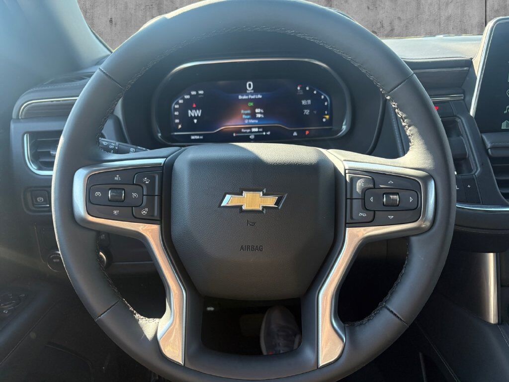 2024 Chevrolet Suburban LT Hondo TX