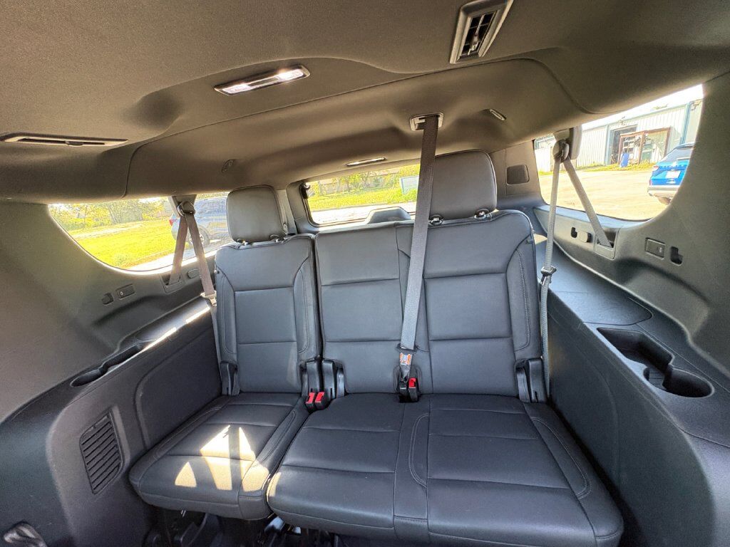 2024 Chevrolet Suburban LT Hondo TX