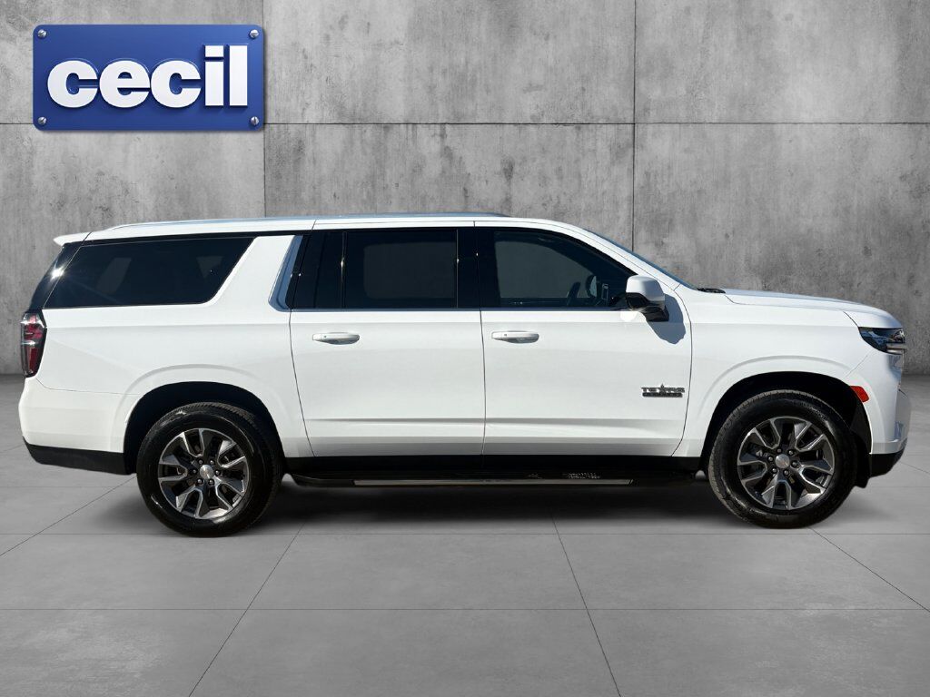 2024 Chevrolet Suburban LT Hondo TX