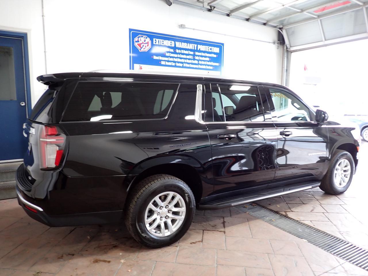 2024 Chevrolet Suburban LT 4WD 4DR LEATHER Listowel ON